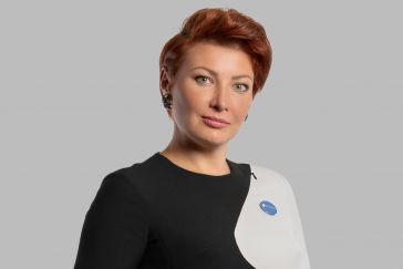 Дочь продюсера группы «Комбинация» Виктория Олейникова борется в суде с музыкальным издательством «Джем»