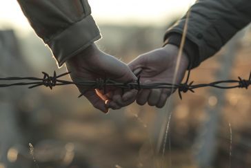 Литрес и Музей истории ГУЛАГа выпускают аудиосборник Георгия Демидова «Любовь за колючей проволокой»
