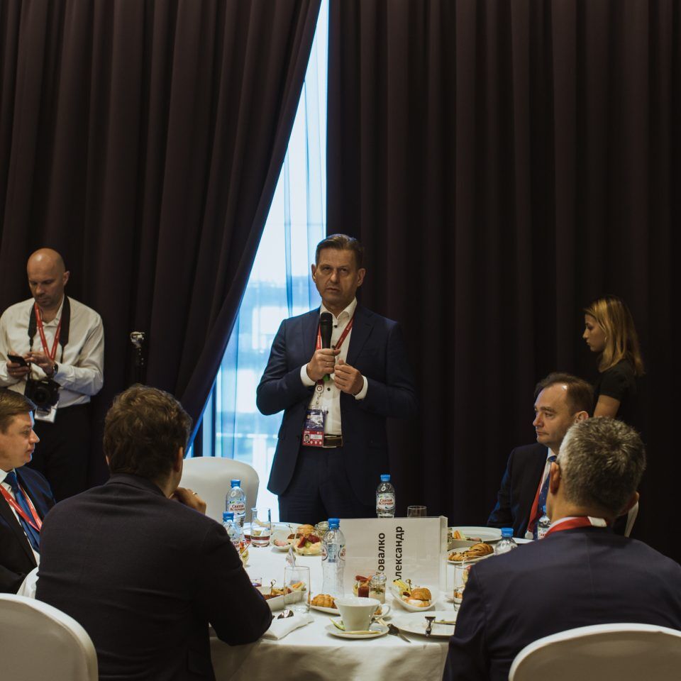 ПМЭФ 2019. Бизнес-завтрак Forbes.