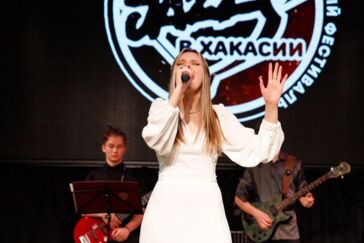 Петроглифы и джаз: Хакасия “подружила” древние традиции и современную музыку