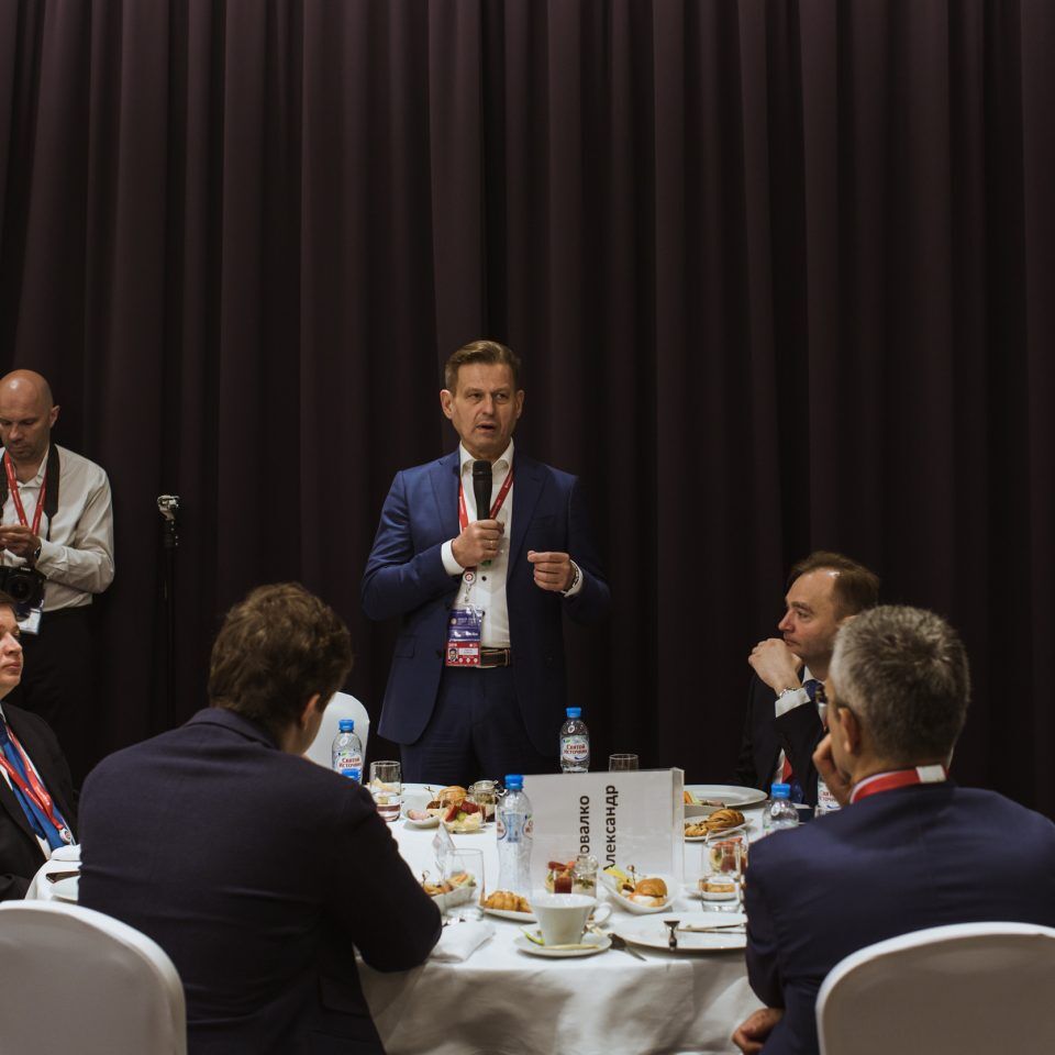 ПМЭФ 2019. Бизнес-завтрак Forbes.