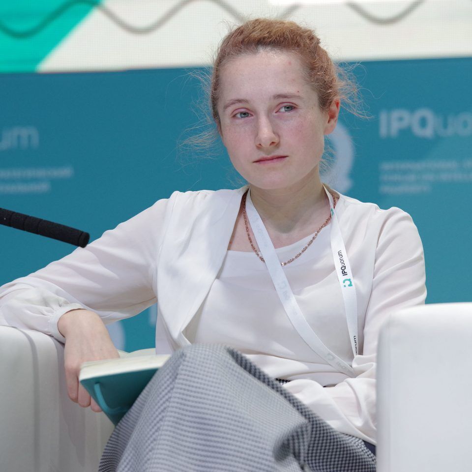IPQuorum 2019. День 3. Сессия «HUB «С» Деньги в цифре. Экономика созидания: как цифровой мир изменил человека, как человек меняет экономику»
