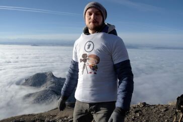 Все свои: открывая страну от села Вятское до Кольского полуострова