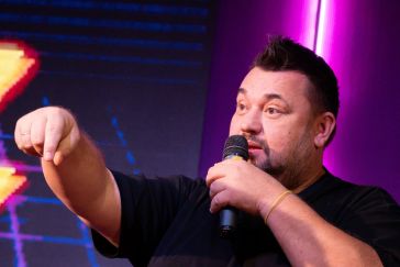 Иск о незаконности блокировке фильма «Руки вверх!» рассмотрят 5 мая