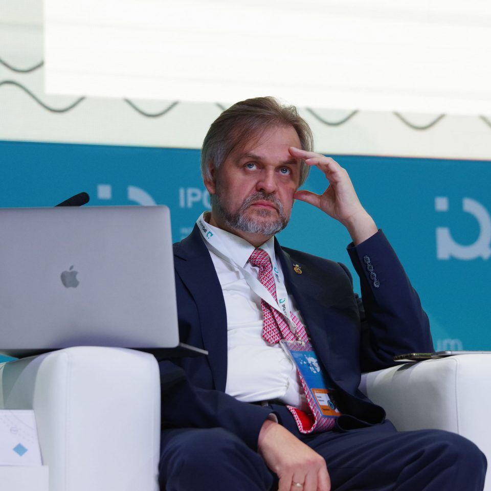 IPQuorum 2019. День 3. Сессия «HUB «С» Деньги в цифре. Экономика созидания: как цифровой мир изменил человека, как человек меняет экономику»