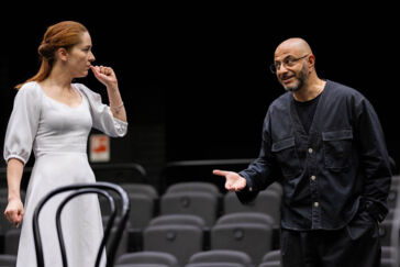 Русская драма в театре «Шалом»: Олег Липовецкий выпускает премьеру по пьесе Максима Горьког